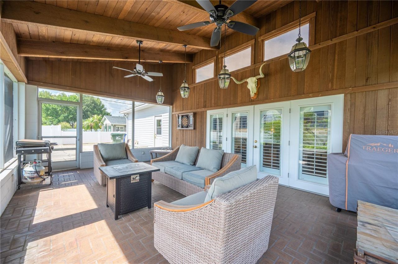 1211 Hunt Avenue , Lakeland, FL 33801 Photo
