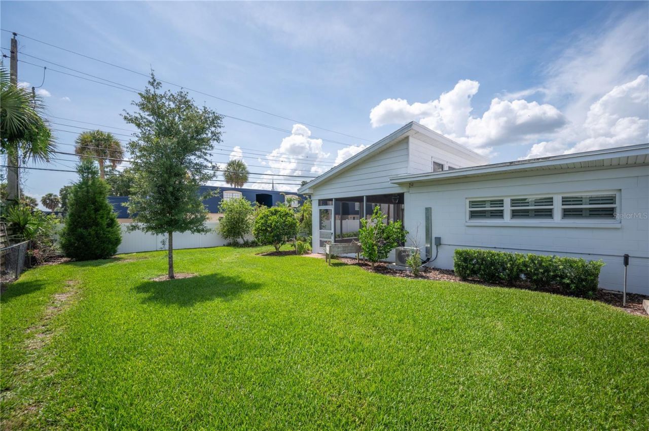 1211 Hunt Avenue , Lakeland, FL 33801 Photo