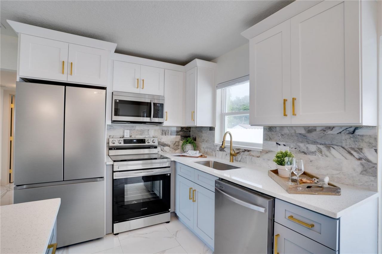12425 Ridge Road, Largo, FL 33778 Photo