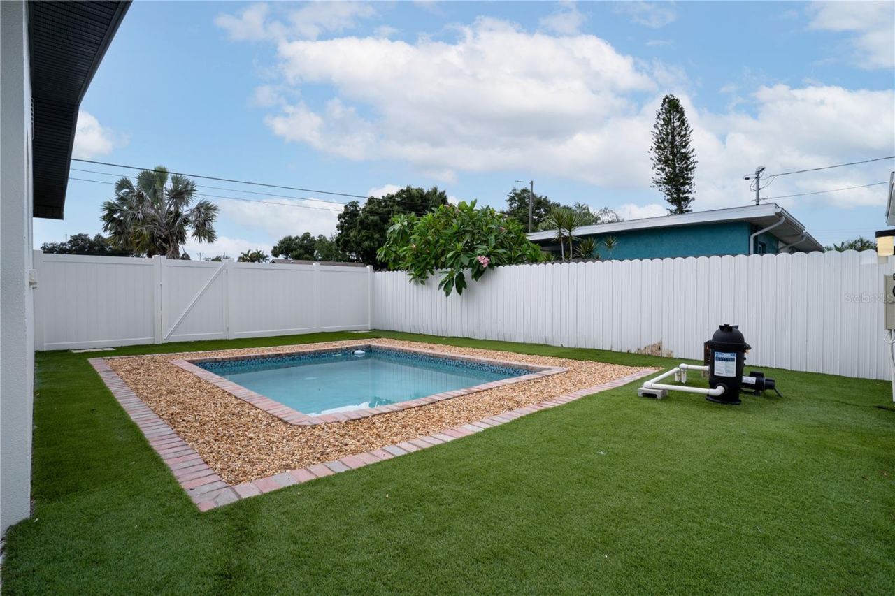 12425 Ridge Road, Largo, FL 33778 Photo