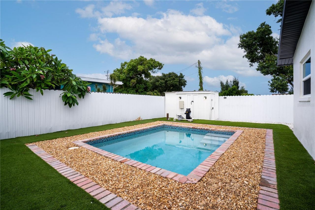 12425 Ridge Road, Largo, FL 33778 Photo