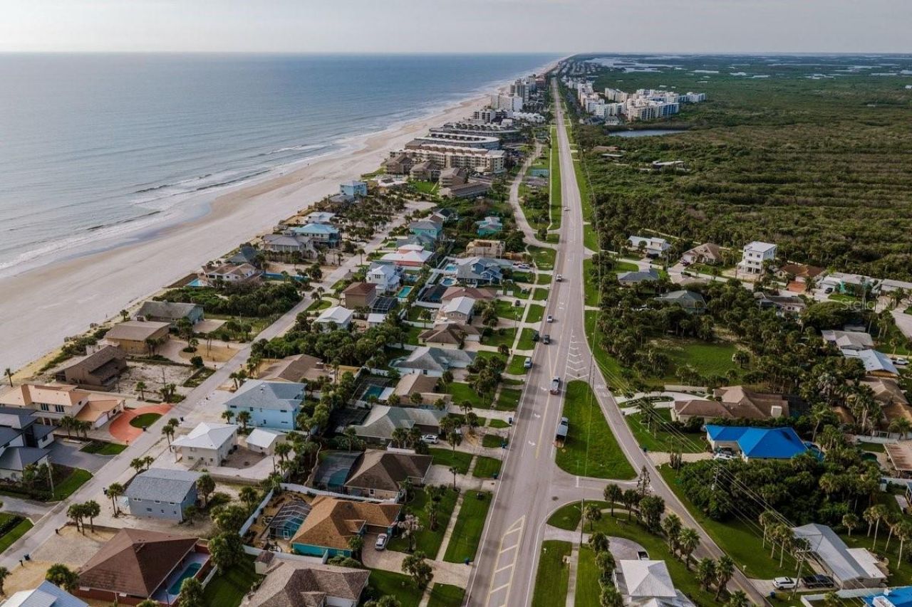 4717 S Atlantic Avenue, New Smyrna Beach, FL 32169 Photo