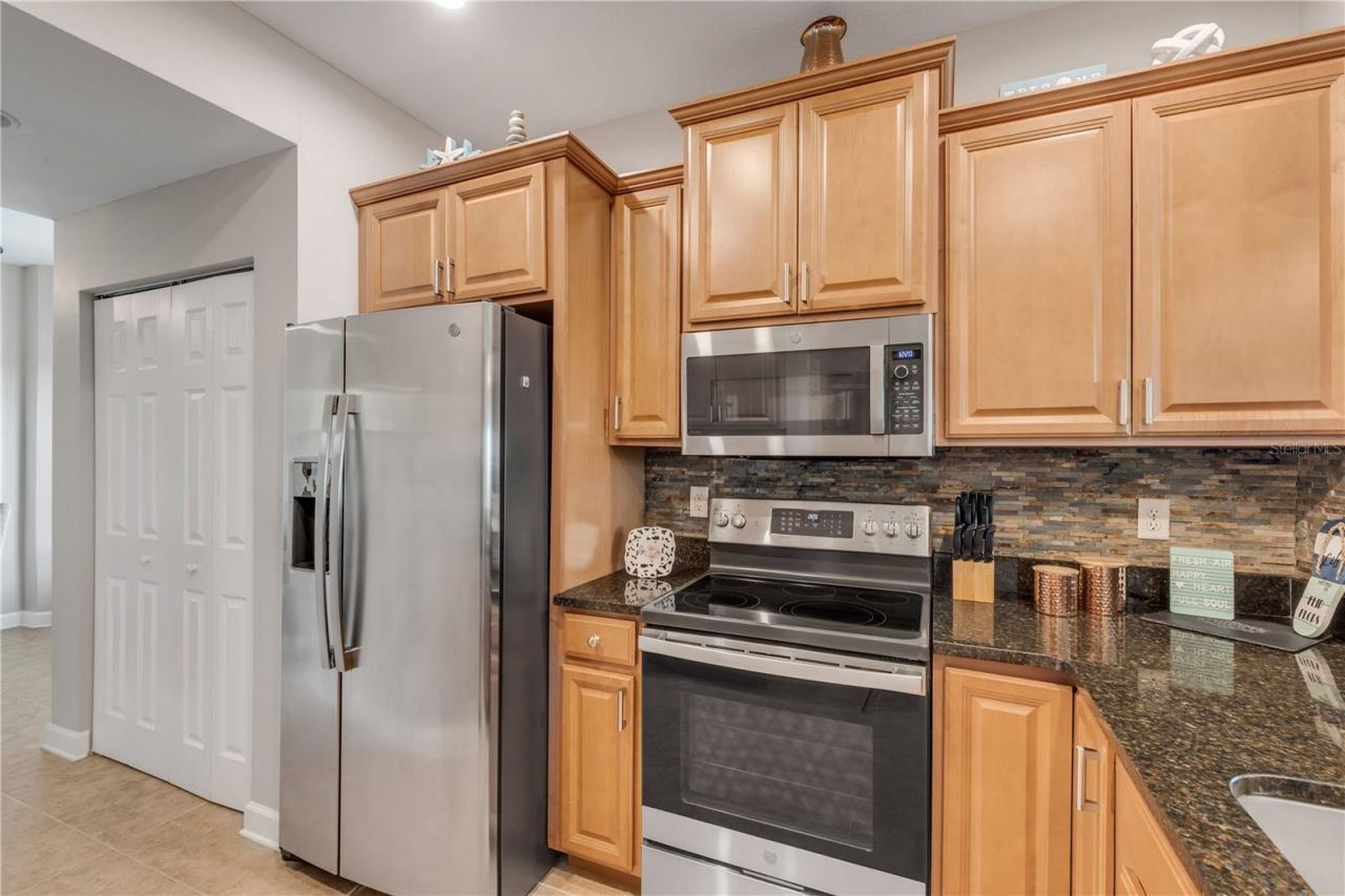 468 Bouchelle Drive, Unit 325, New Smyrna Beach, FL 32169 Photo