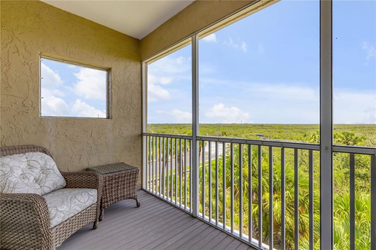 468 Bouchelle Drive, Unit 325, New Smyrna Beach, FL 32169 Photo