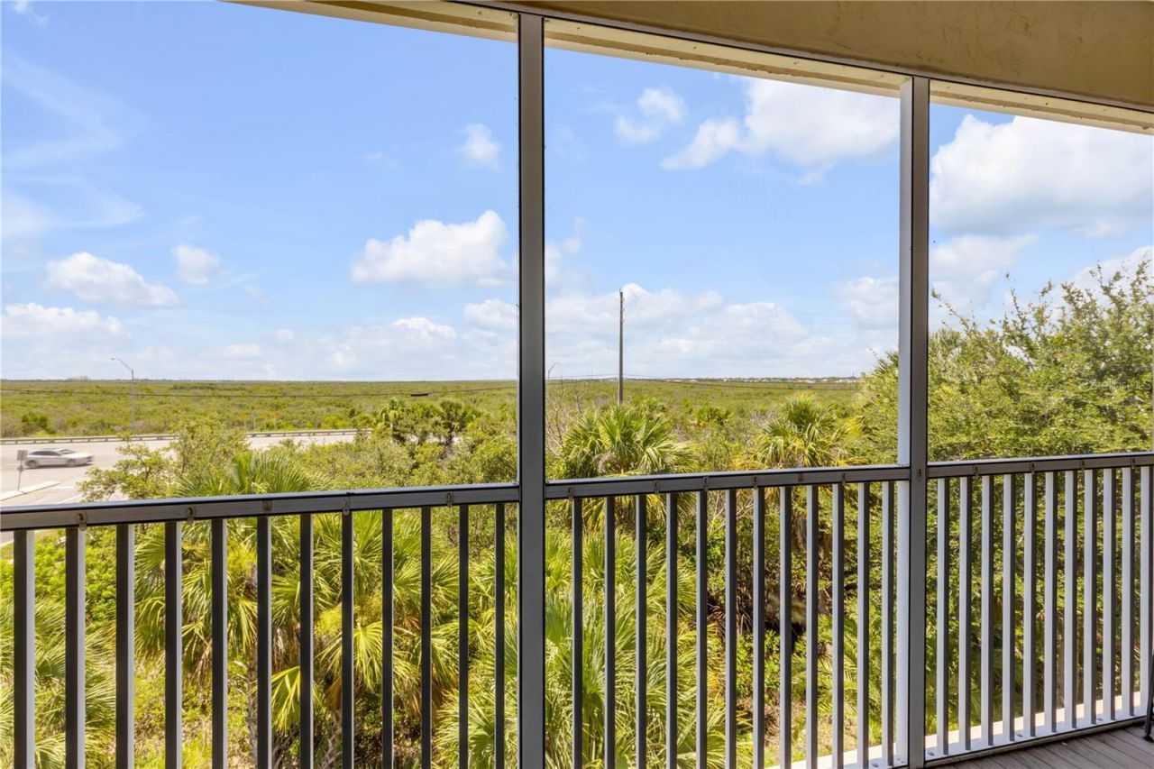 468 Bouchelle Drive, Unit 325, New Smyrna Beach, FL 32169 Photo