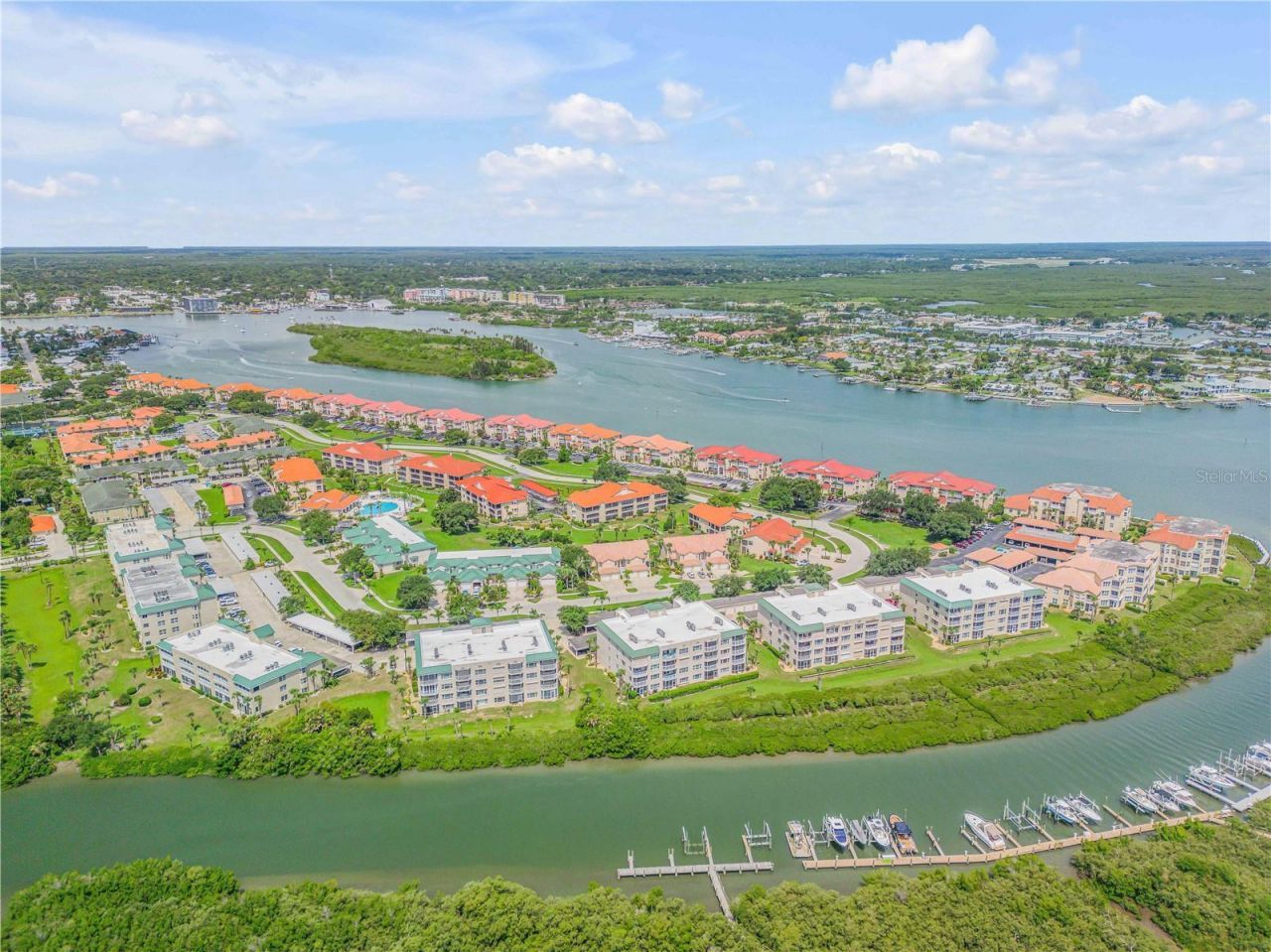 468 Bouchelle Drive, Unit 325, New Smyrna Beach, FL 32169 Photo