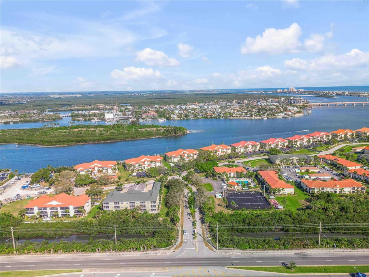 468 Bouchelle Drive, Unit 325, New Smyrna Beach, FL 32169 Photo
