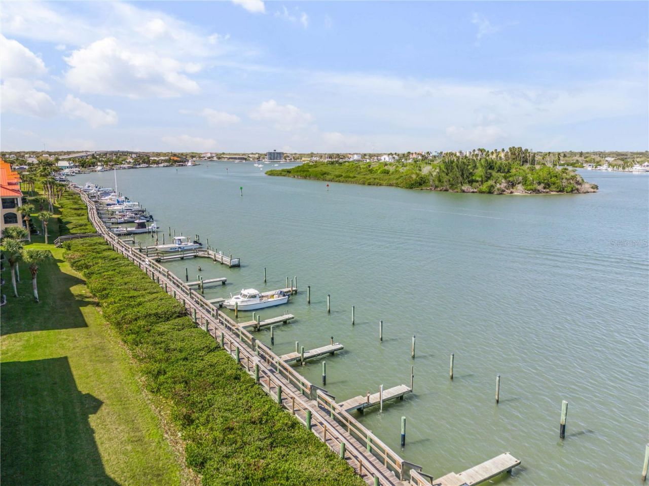 468 Bouchelle Drive, Unit 325, New Smyrna Beach, FL 32169 Photo