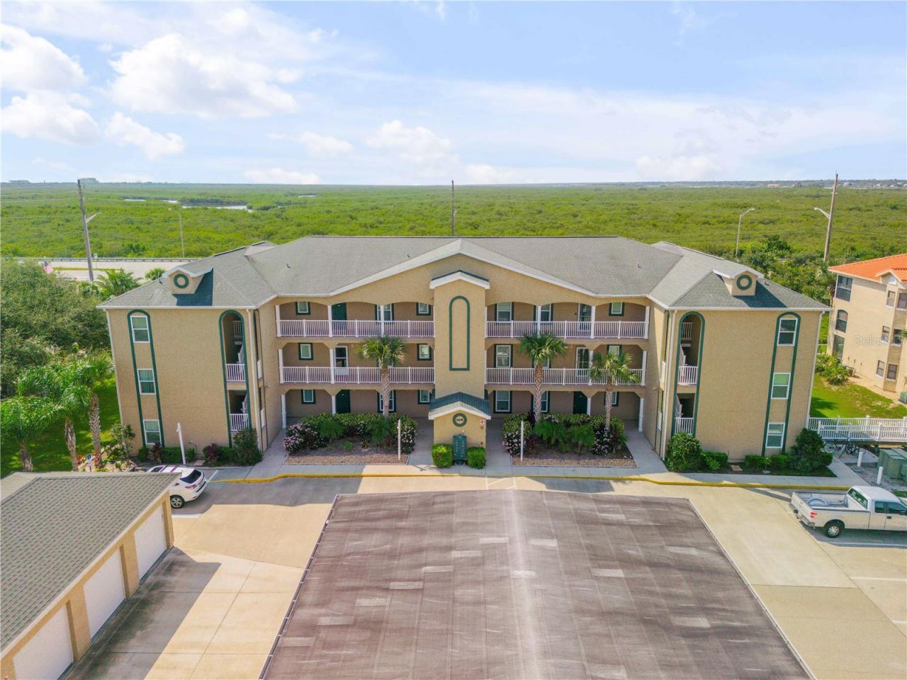 468 Bouchelle Drive, Unit 325, New Smyrna Beach, FL 32169 Photo