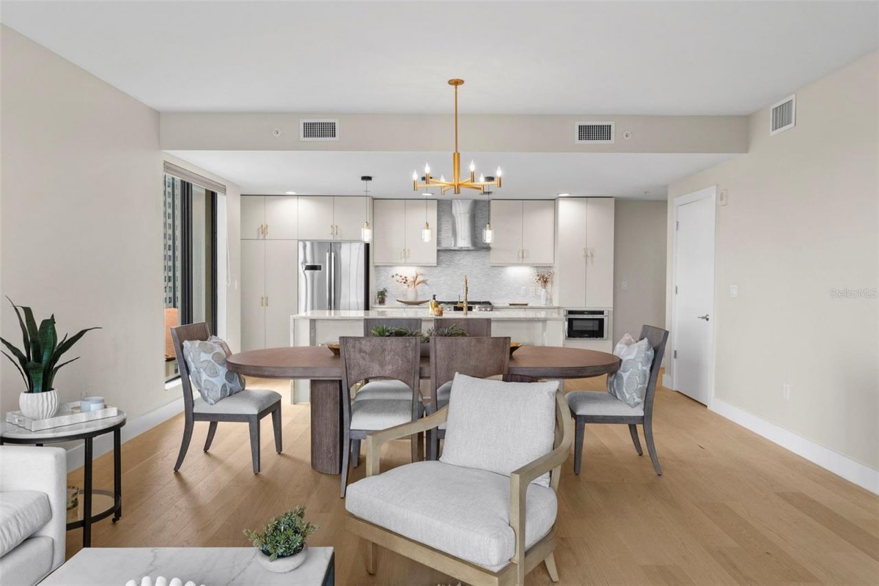 199 Dali Boulevard, Unit 1001, Saint Petersburg, FL 33701 Photo