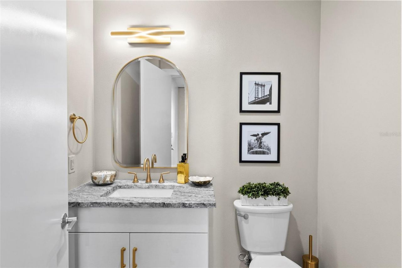 199 Dali Boulevard, Unit 1001, Saint Petersburg, FL 33701 Photo