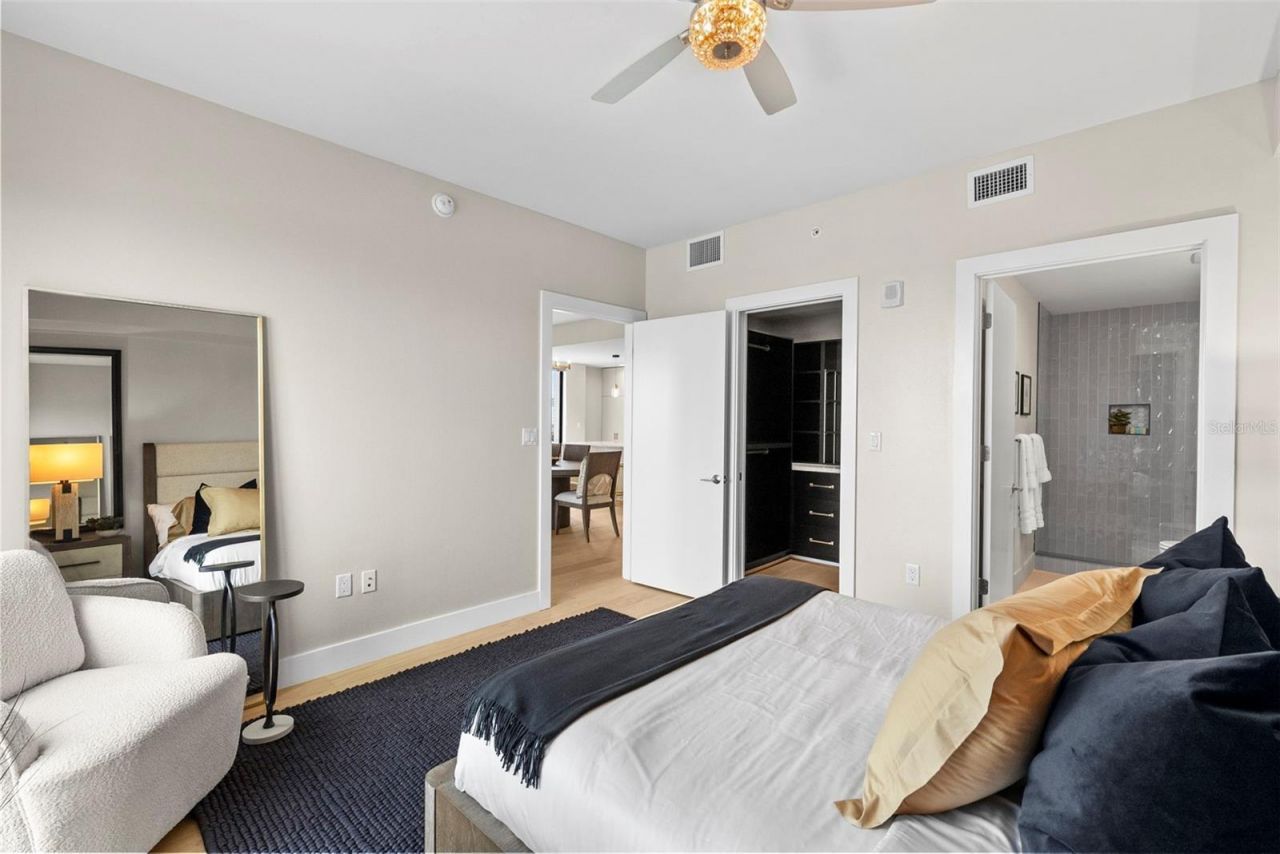 199 Dali Boulevard, Unit 1001, Saint Petersburg, FL 33701 Photo