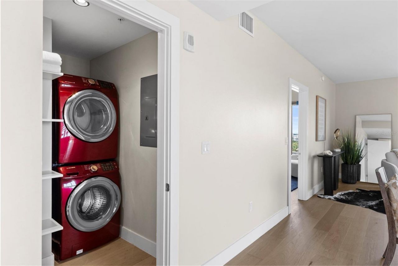 199 Dali Boulevard, Unit 1001, Saint Petersburg, FL 33701 Photo