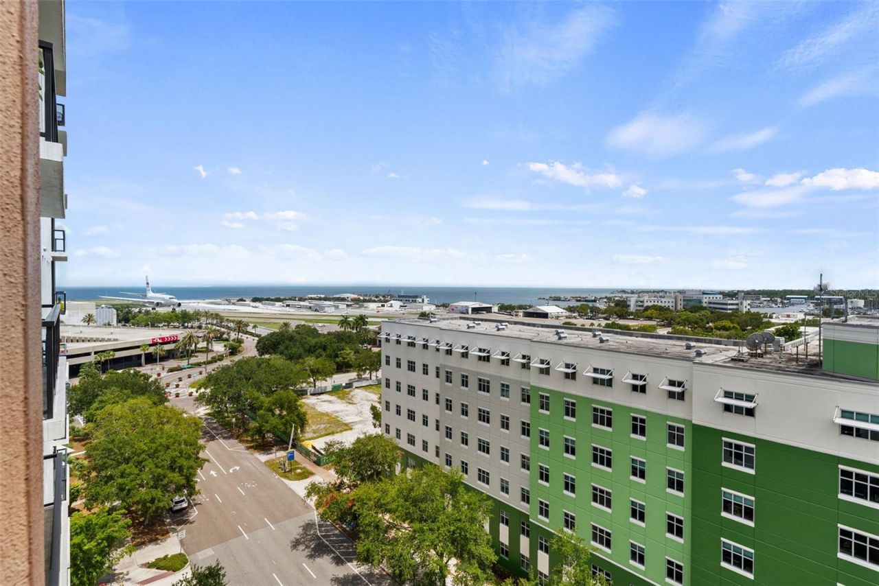 199 Dali Boulevard, Unit 1001, Saint Petersburg, FL 33701 Photo