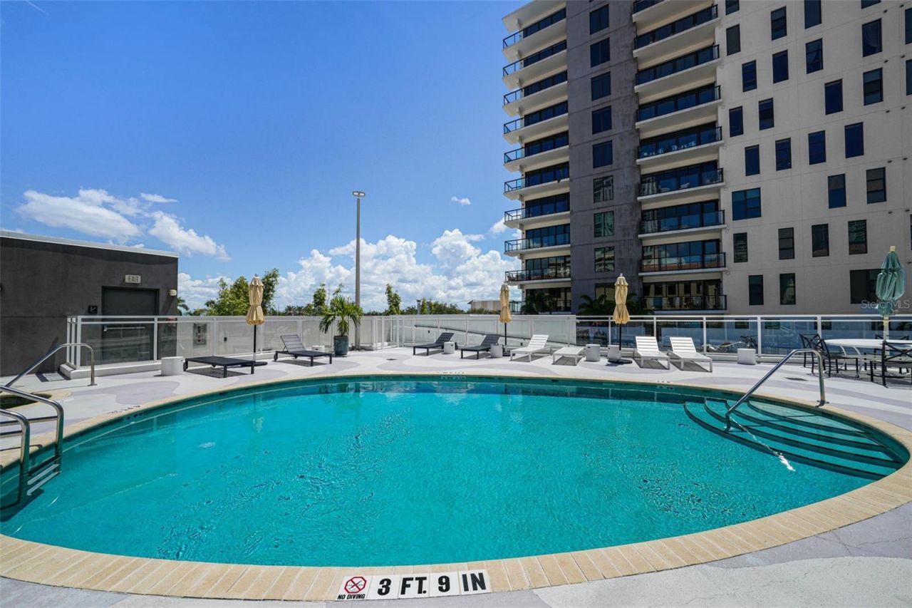 199 Dali Boulevard, Unit 1001, Saint Petersburg, FL 33701 Photo