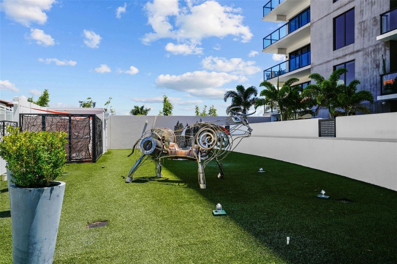 199 Dali Boulevard, Unit 1001, Saint Petersburg, FL 33701 Photo