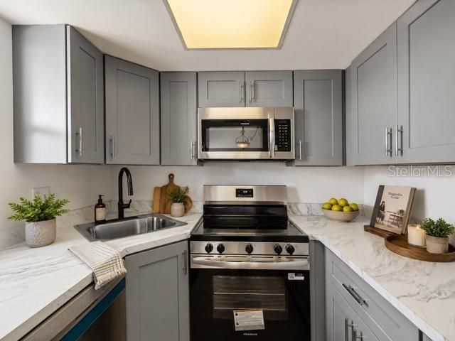 5135 Gemstone Drive , Unit 103, New Port Richey, FL 34652 Photo