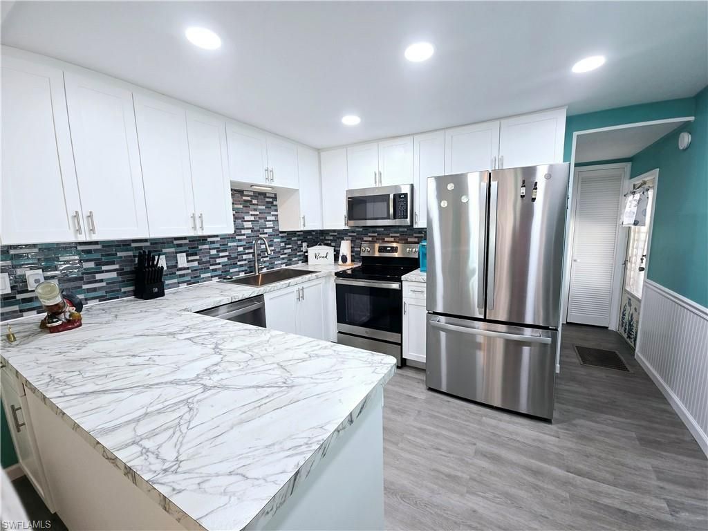 19 Moorhead Mnr, Naples, FL 34112 Photo