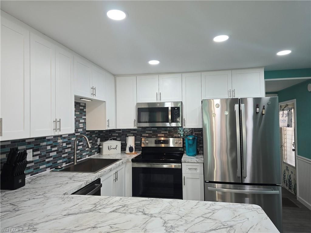 19 Moorhead Mnr, Naples, FL 34112 Photo