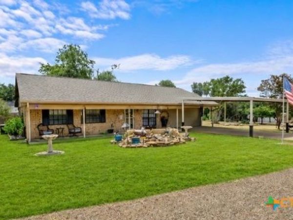 35 Hickory Drive , Belton, TX 76513
