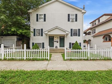 22-24 Sorrento St, Springfield, MA 01108