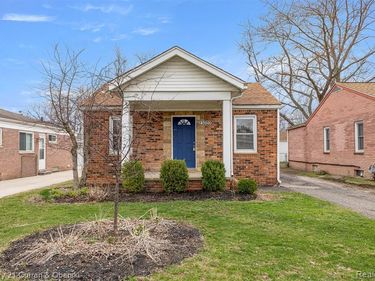 23020 Albion Avenue, Farmington Hills, MI 48336