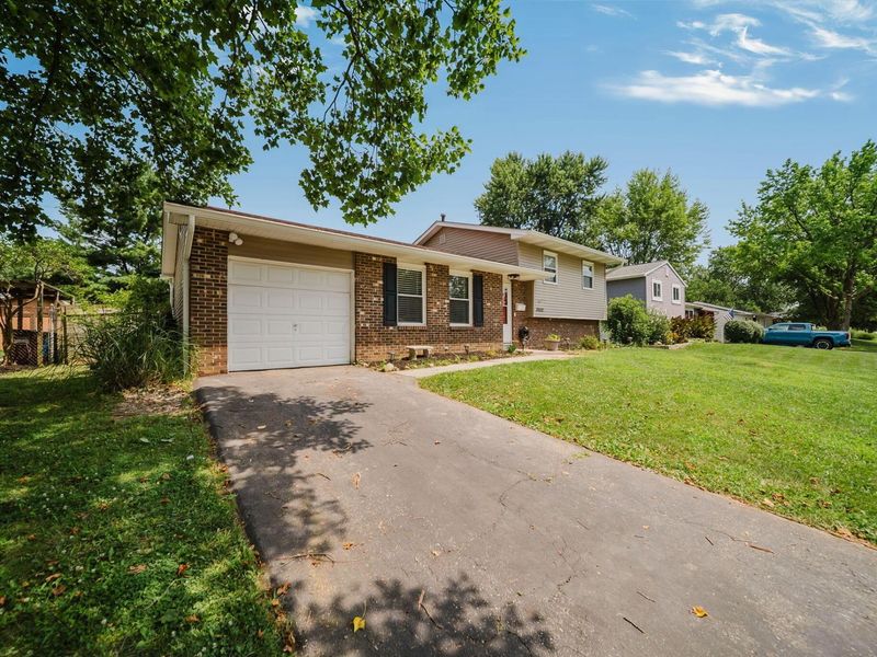 3600 Manila Drive, Westerville, OH 43081 Photo 2
