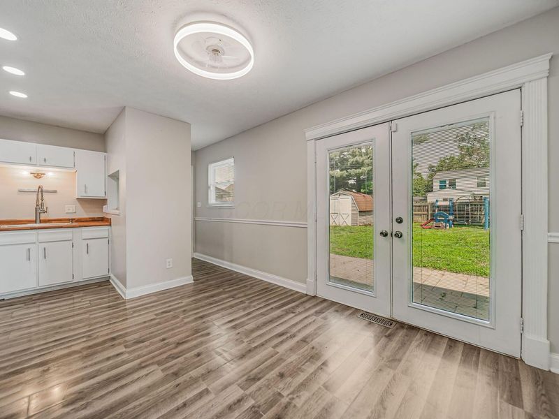 3600 Manila Drive, Westerville, OH 43081 Photo 7