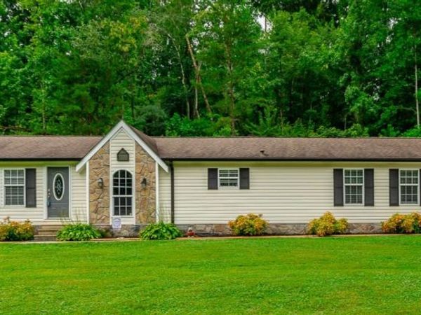 173 Lytle Road, Rossville, GA 30741