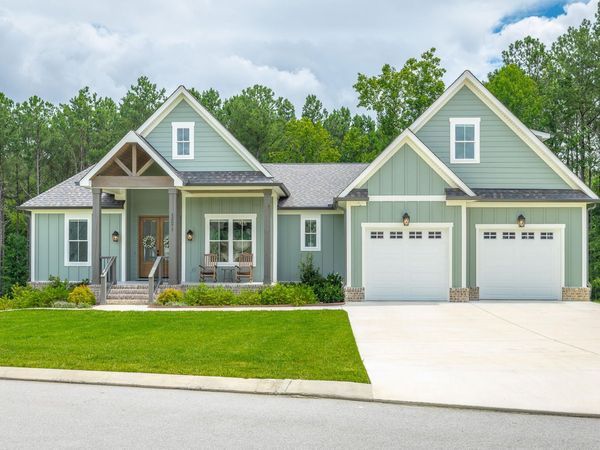 12071 Herrington Way, Soddy Daisy, TN 37379