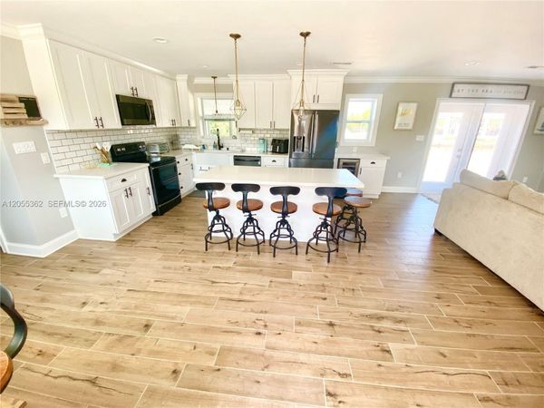 133 Indies Rd, Lower Keys, FL 33042