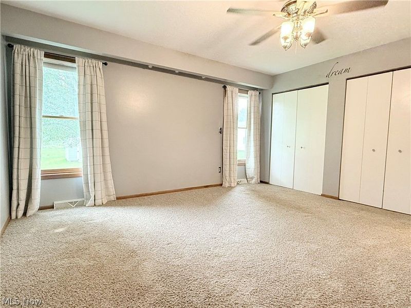 7673 Buchanan Drive, Youngstown, OH 44512 Photo 11