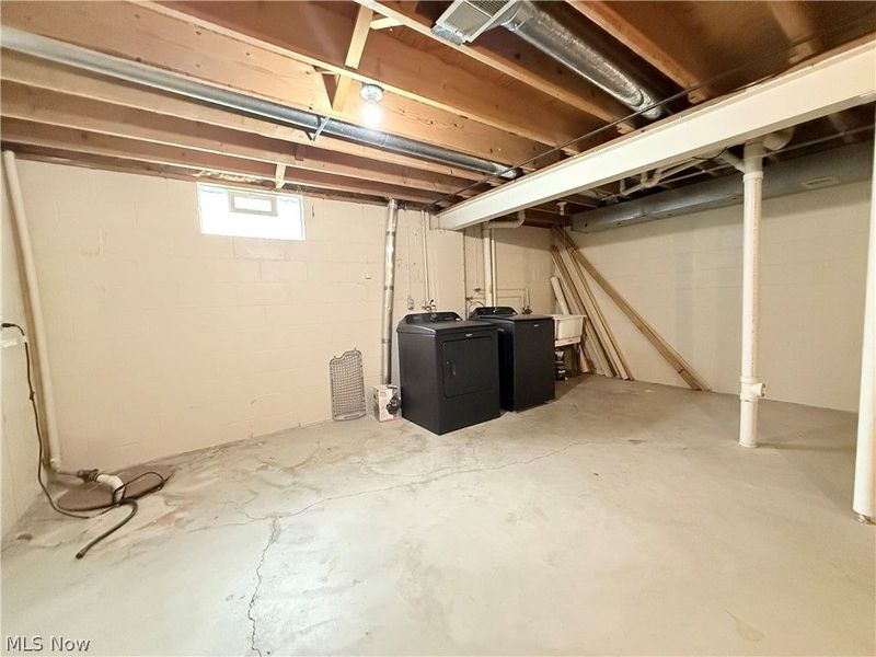 7673 Buchanan Drive, Youngstown, OH 44512 Photo 20