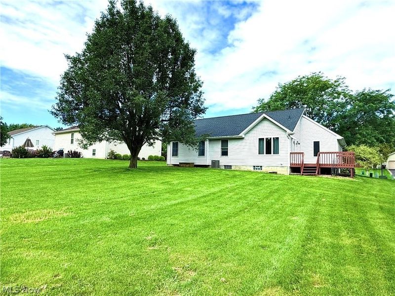 7673 Buchanan Drive, Youngstown, OH 44512 Photo 27