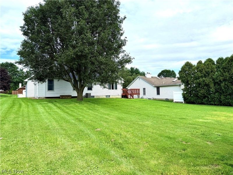 7673 Buchanan Drive, Youngstown, OH 44512 Photo 29