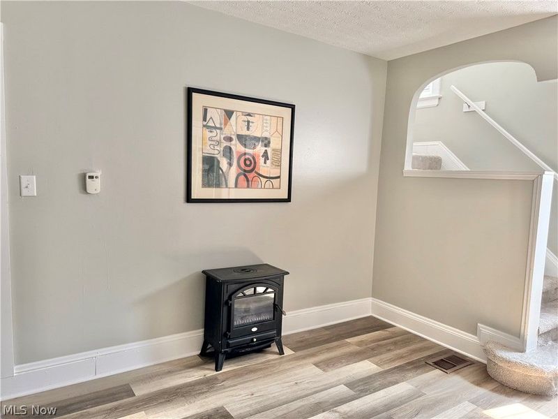 10914 Fidelity Avenue, Cleveland, OH 44111 Photo 37