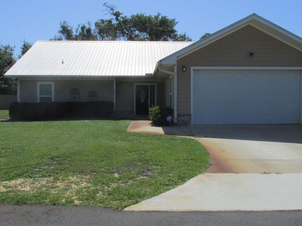 1401 Twin Pines Lane , Panama City, FL 32404