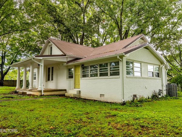 104 Helms , Madisonville, TN 37354
