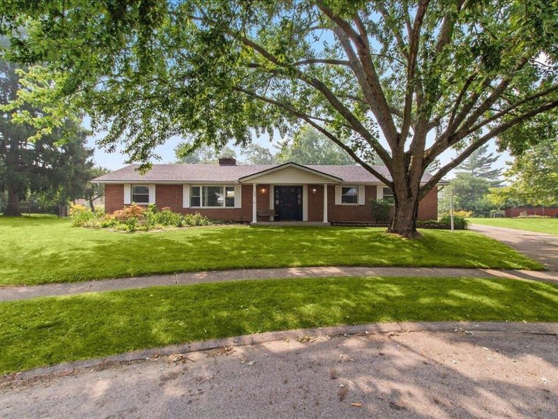 1308 Ponderosa Court, Fairborn, OH 45324 Photo 2