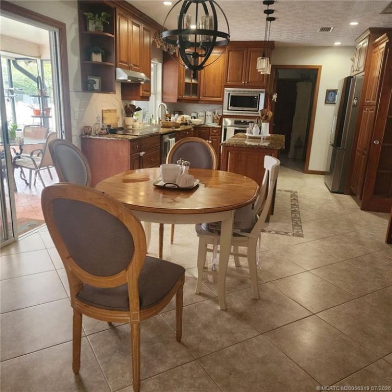 6101 Palmetto Drive , Fort Pierce, FL 34982 Photo