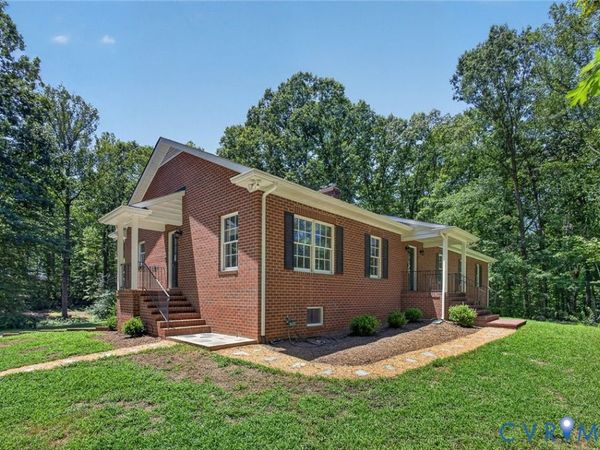 3471 Broad Street Road , Gum Spring, VA 23065