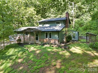 222 Morgan Cove Road, Candler, NC 28715