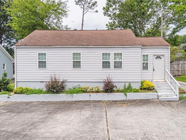 4134 Clairmont Road , Atlanta, GA 30341