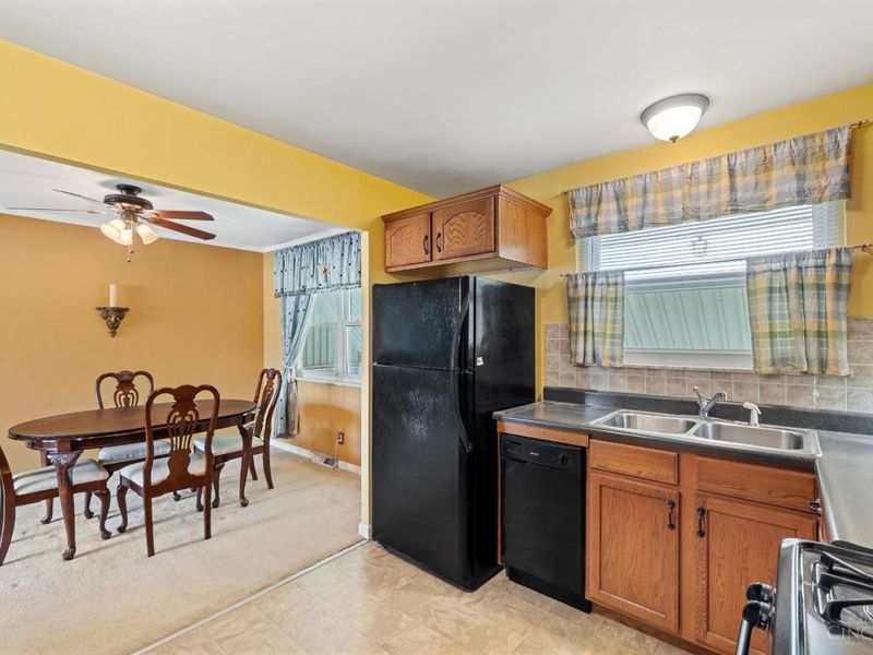 4801 Narcissus Court, Cincinnati, OH 45238 Photo 11