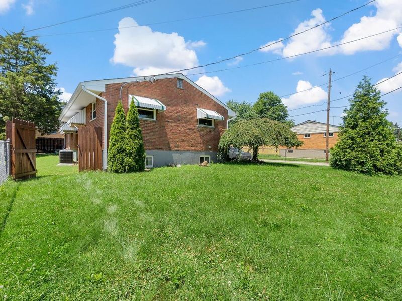 4801 Narcissus Court, Cincinnati, OH 45238 Photo 24