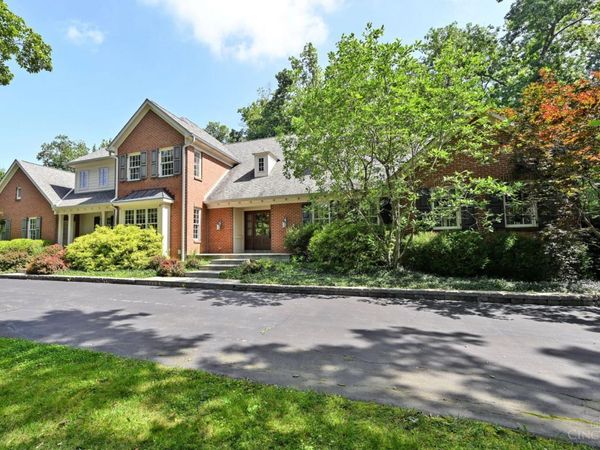 8100 Chinquapin Lane, Cincinnati, OH 45243