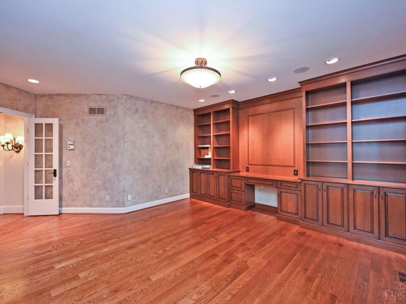 8100 Chinquapin Lane, Indian Hill, OH 45243 Photo 24