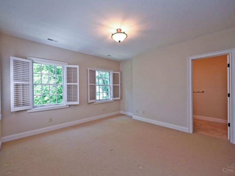 8100 Chinquapin Lane, Indian Hill, OH 45243 Photo 40