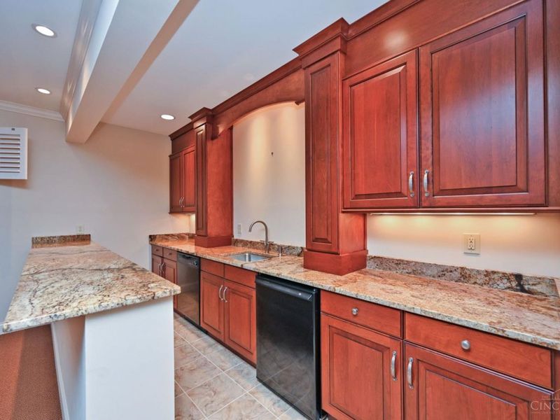 8100 Chinquapin Lane, Cincinnati, OH 45243 Photo 54