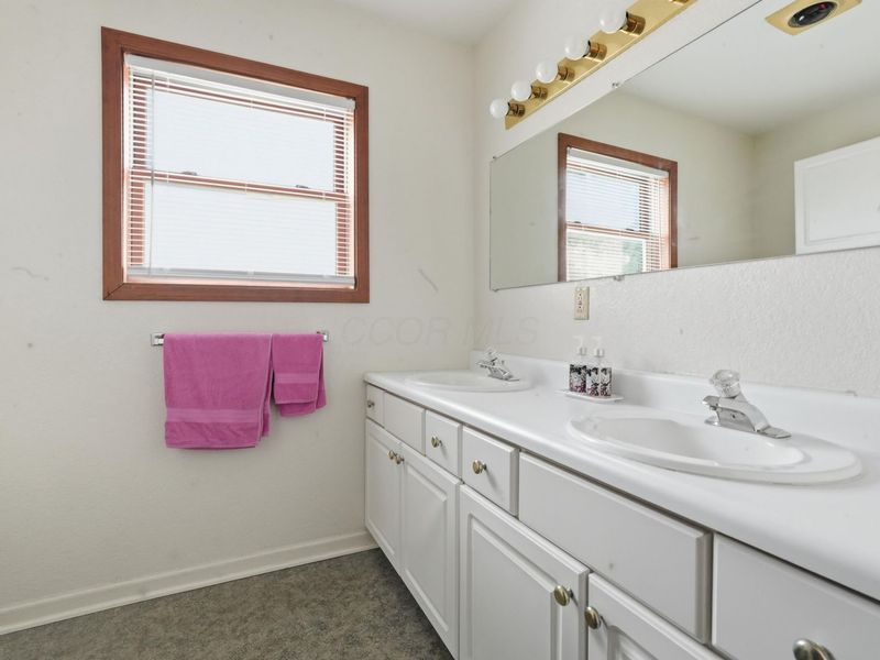 6387 Teal Bend , Oak Harbor, OH 43449 Photo 15